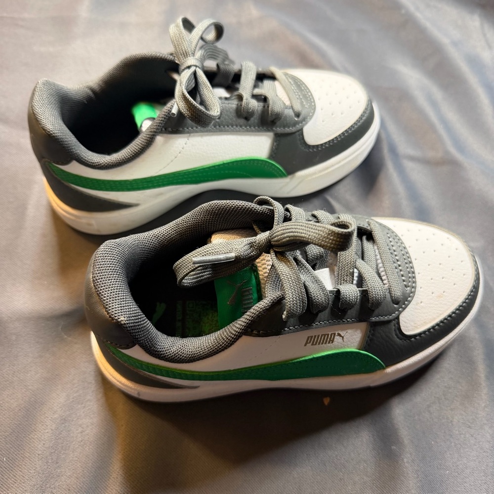 Puma Caven 2.0 Kids Sneakers Gray White Green Lace-Up Athletic Shoes Size 1
